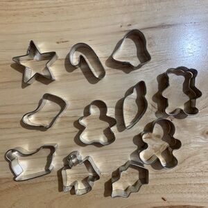 Metal Christmas cookie cutters. Lot of 11. About 1 to 2 inches each.